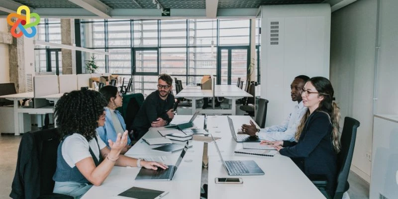 Con người là trung tâm trong văn hóa doanh nghiệp